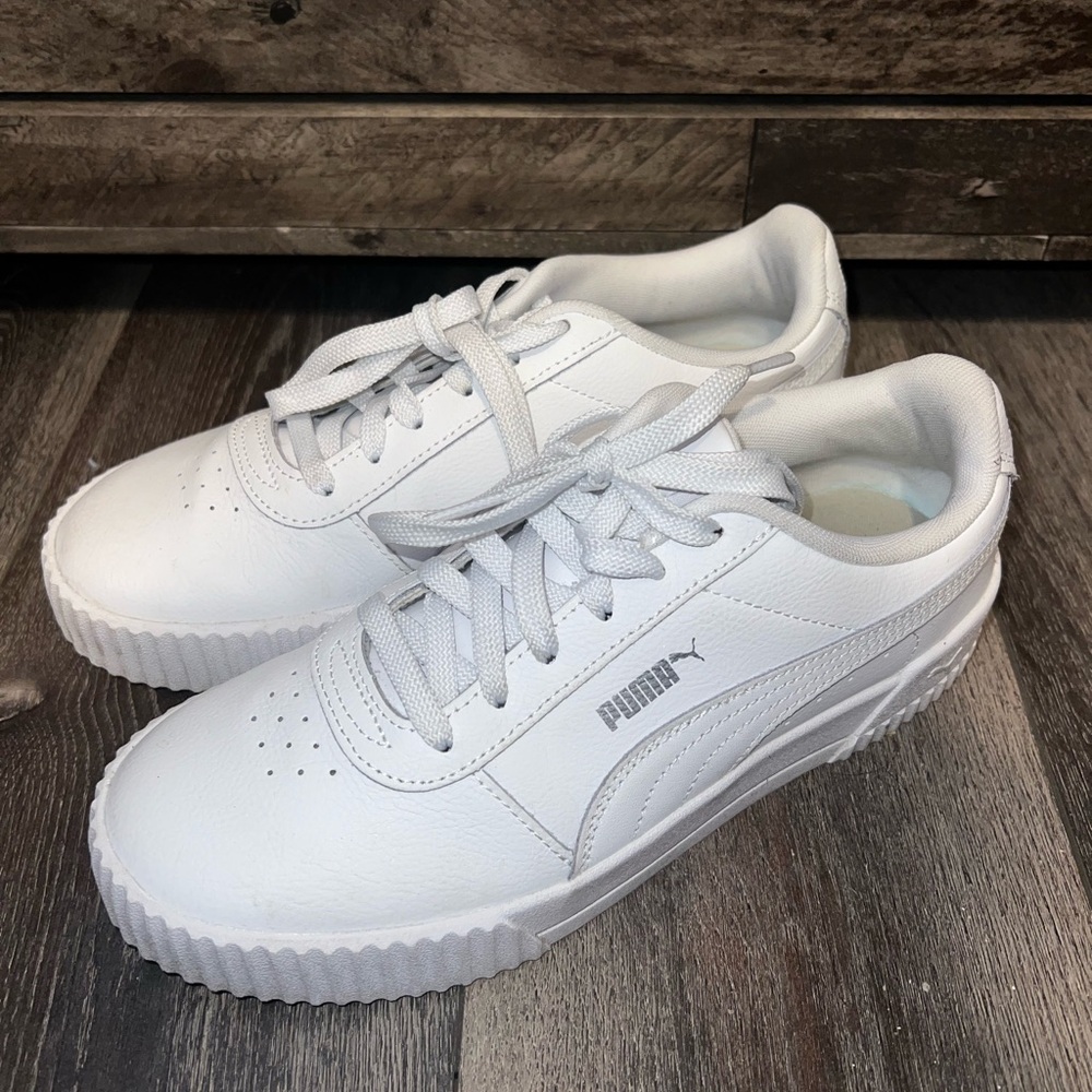 PUMA Women's Carina Sneaker, Puma